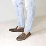 Casual men's boat moccasin in dark brown leather