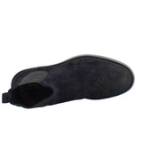 Chelsea boot in blue suede with rubber sole